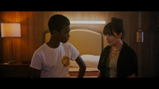 Кадр з фільму У нас є привид