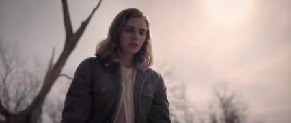 Кадр з фільму Нечистива