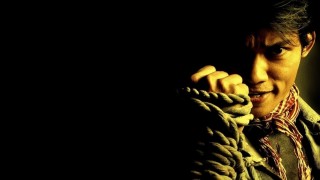 Кадр з фільму Честь дракона