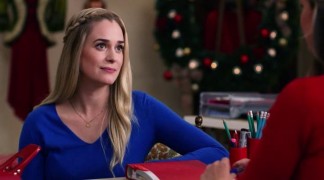 Кадр з фільму Різдво в палаці