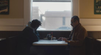 Кадр з фільму Сусідська варта