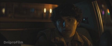 Кадр з фільму Білий хлопець Рік