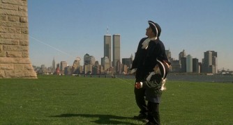 Кадр з фільму Великий тато