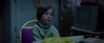 Кадр з фільму Кімната