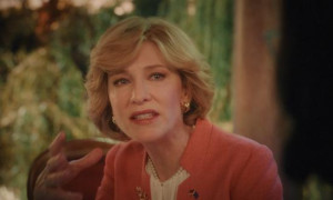 Кадр з фільму Плітки