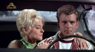 Кадр з фільму Громовий провулок