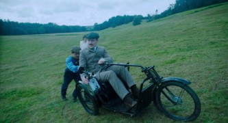 Кадр з фільму Коханець леді Чаттерлей