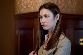 Кадр з фільму Експат