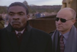 Кадр з фільму Невловимий