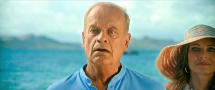 Кадр з фільму Різдво в Раю