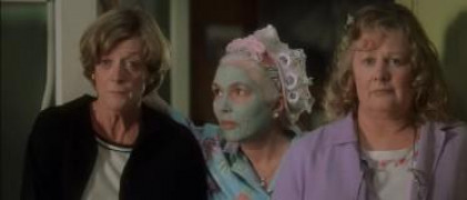 Кадр з фільму Божествені секрети ордену сестер Я-Я