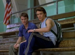 Кадр з фільму За будь-яку ціну