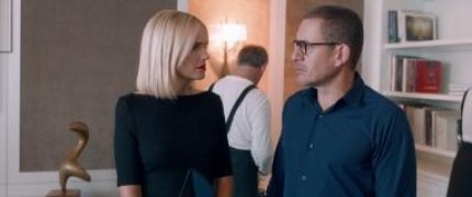 Кадр з фільму Від сім'ї не втечеш