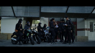 Кадр з фільму Нокаут