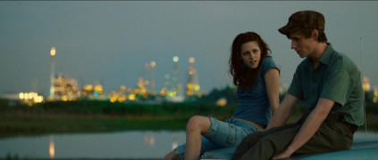 Кадр з фільму Жовта хусточка щастя