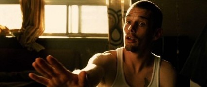 Кадр з фільму Напад на 13-у дільницю