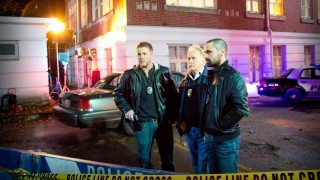 Кадр з фільму Знак пошани