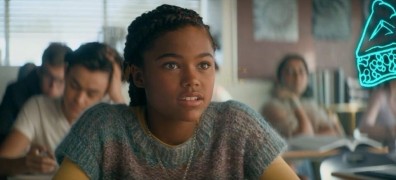 Кадр з фільму Посібник няні з полювання на монстрів