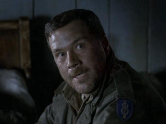 Кадр з фільму Тиха ніч