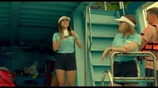 Кадр з фільму Похмілля у Таїланді