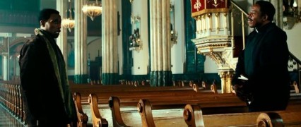 Кадр з фільму Гра смерті