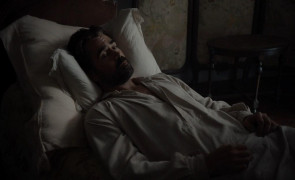 Кадр з фільму Фатальна спокуса