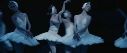 Кадр з фільму Кур'єр (Код: Залізна кора)