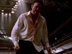 Кадр з фільму Дівчина номер один