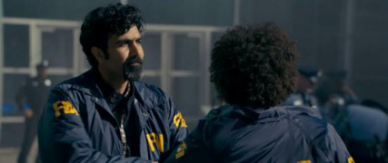 Кадр з фільму Бджоляр