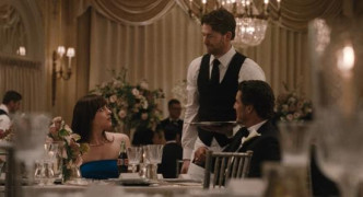 Кадр з фільму Матеріалісти