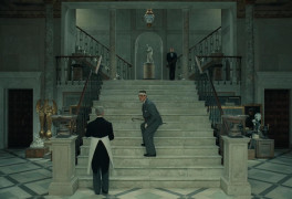 Кадр з фільму Фінікійська схема