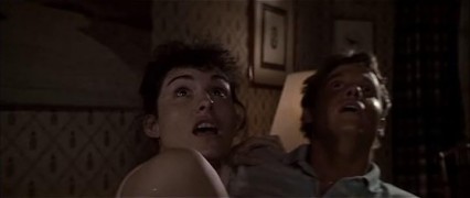 Кадр з фільму Кінг Конг живий