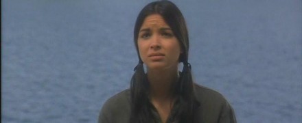 Кадр з фільму Сіра Cова