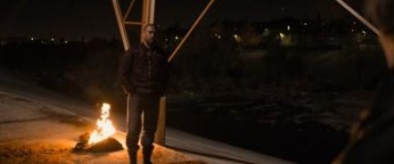 Кадр з фільму Час відплати