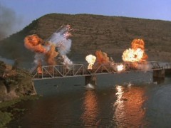 Кадр з фільму Чистильник