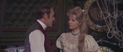 Кадр з фільму Перші люди на Місяці