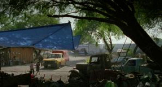 Кадр з фільму І твою маму теж