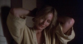 Кадр з фільму Лисиці