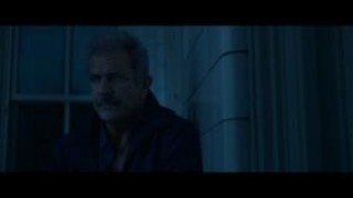 Кадр з фільму Закатати в асфальт