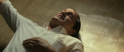 Кадр з фільму Скляний замок