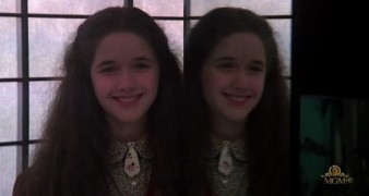 Кадр з фільму Багаті дітки