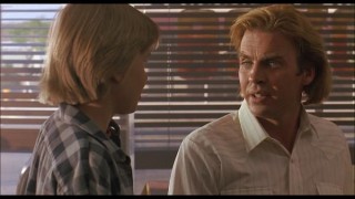 Кадр з фільму Газонокосар