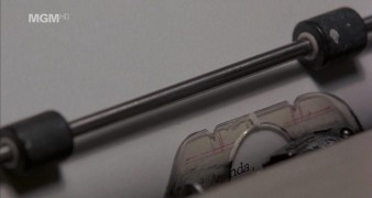 Кадр з фільму Яскраві вогні, велике місто