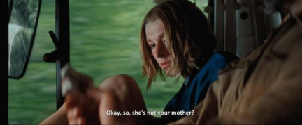 Кадр з фільму Кривава таємниця