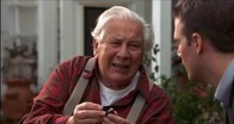 Кадр з фільму Холостяк