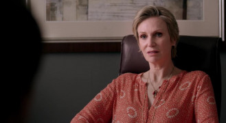 Кадр з фільму Пізня квітка