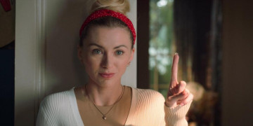 Кадр з фільму Висока Дівчина 2