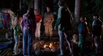 Кадр з фільму Черговий тато: Літній табір