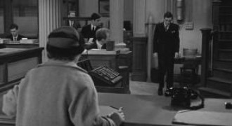 Кадр з фільму Колекціонер