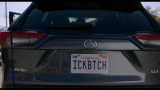 Кадр з фільму Сімейна справа